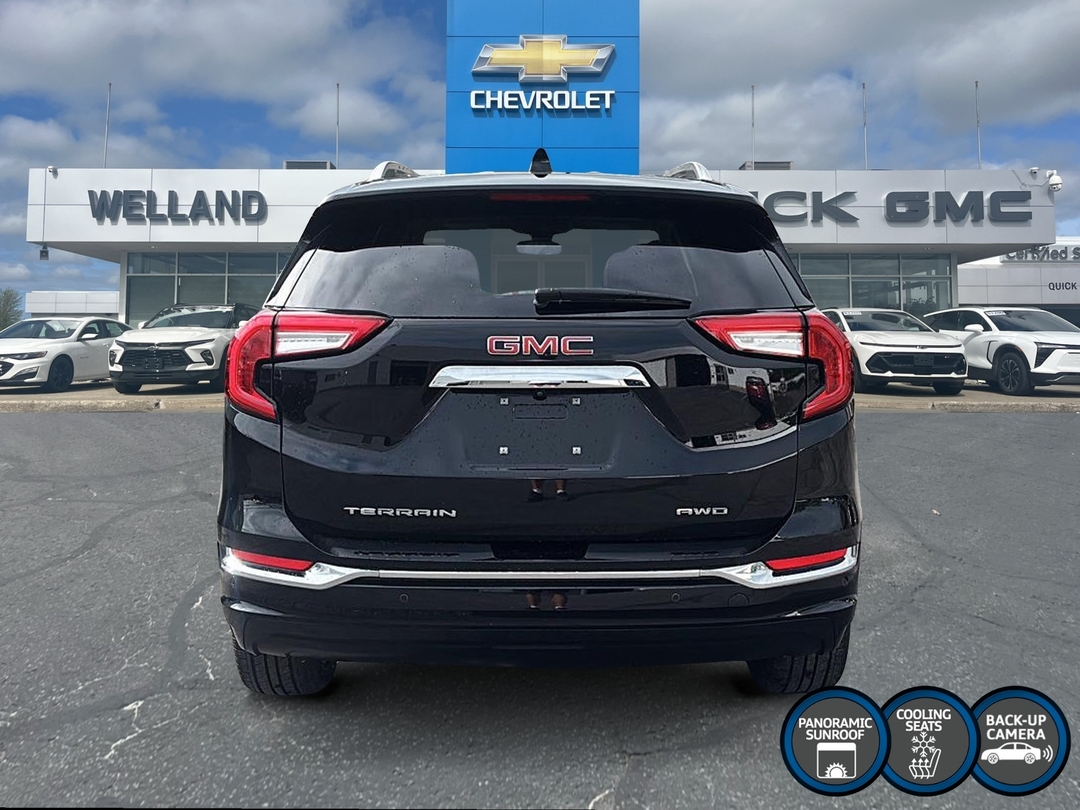2024 GMC Terrain Denali photo 6