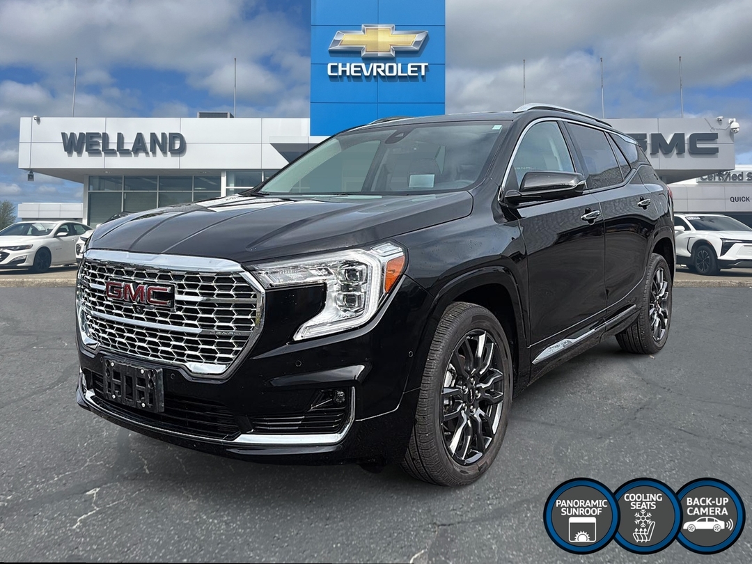 2024 GMC Terrain Denali photo 1