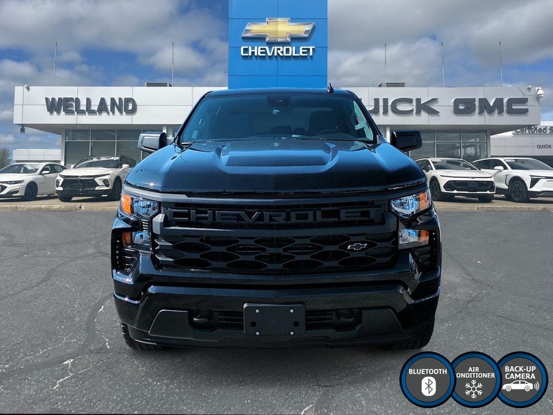 2026 Chevrolet Silverado 1500 Custom photo 2