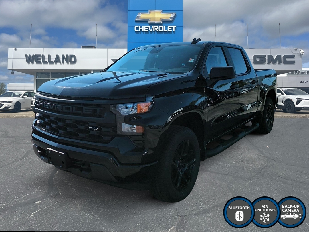 2026 Chevrolet Silverado 1500 Custom photo 1