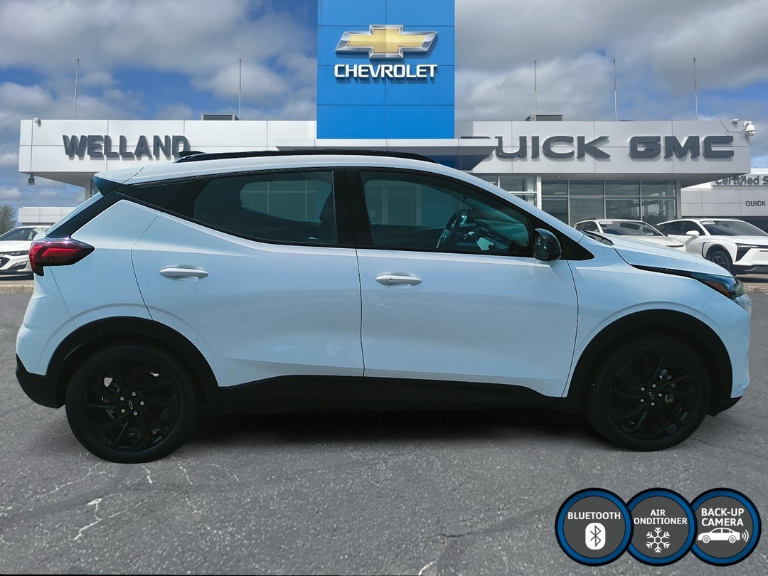 2027 Chevrolet Bolt RS photo 4