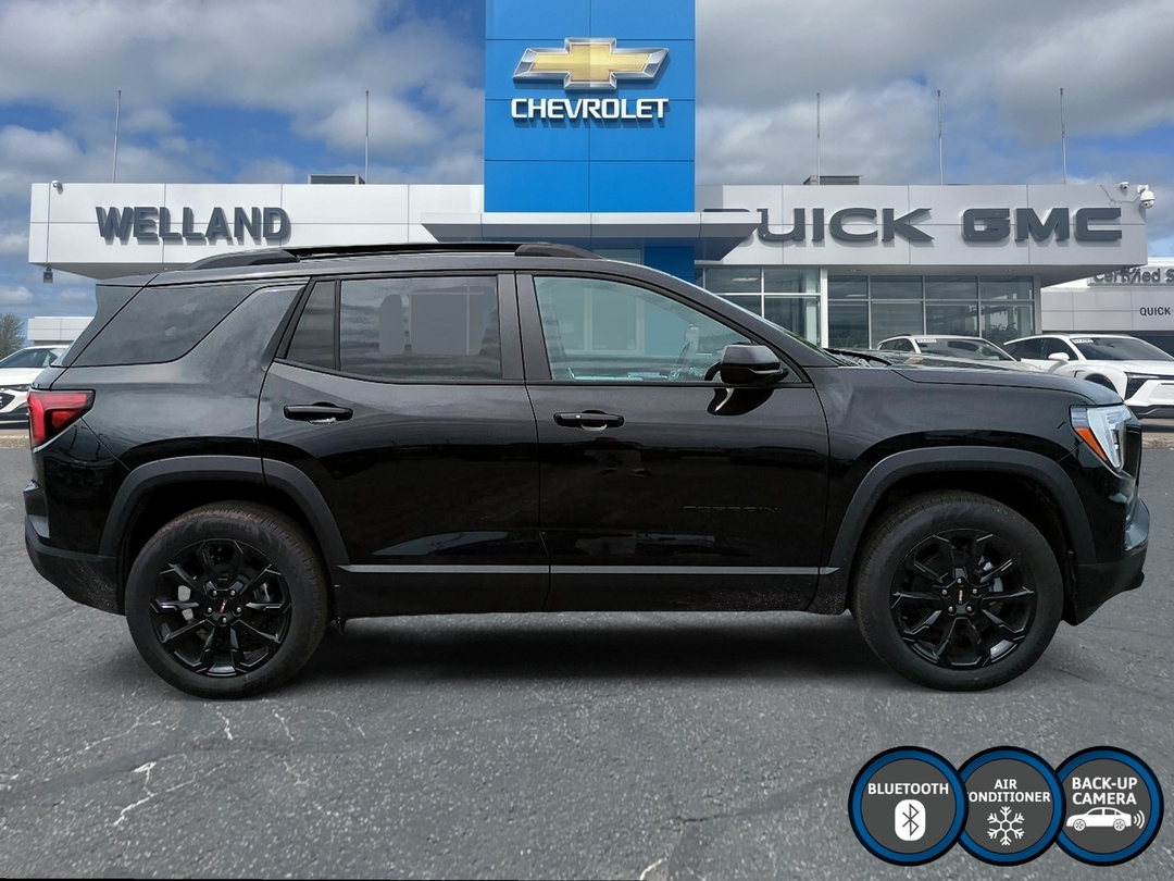 2027 GMC Terrain AWD Elevation photo 4
