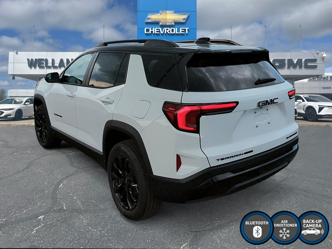 2027 GMC Terrain AWD Elevation photo 7