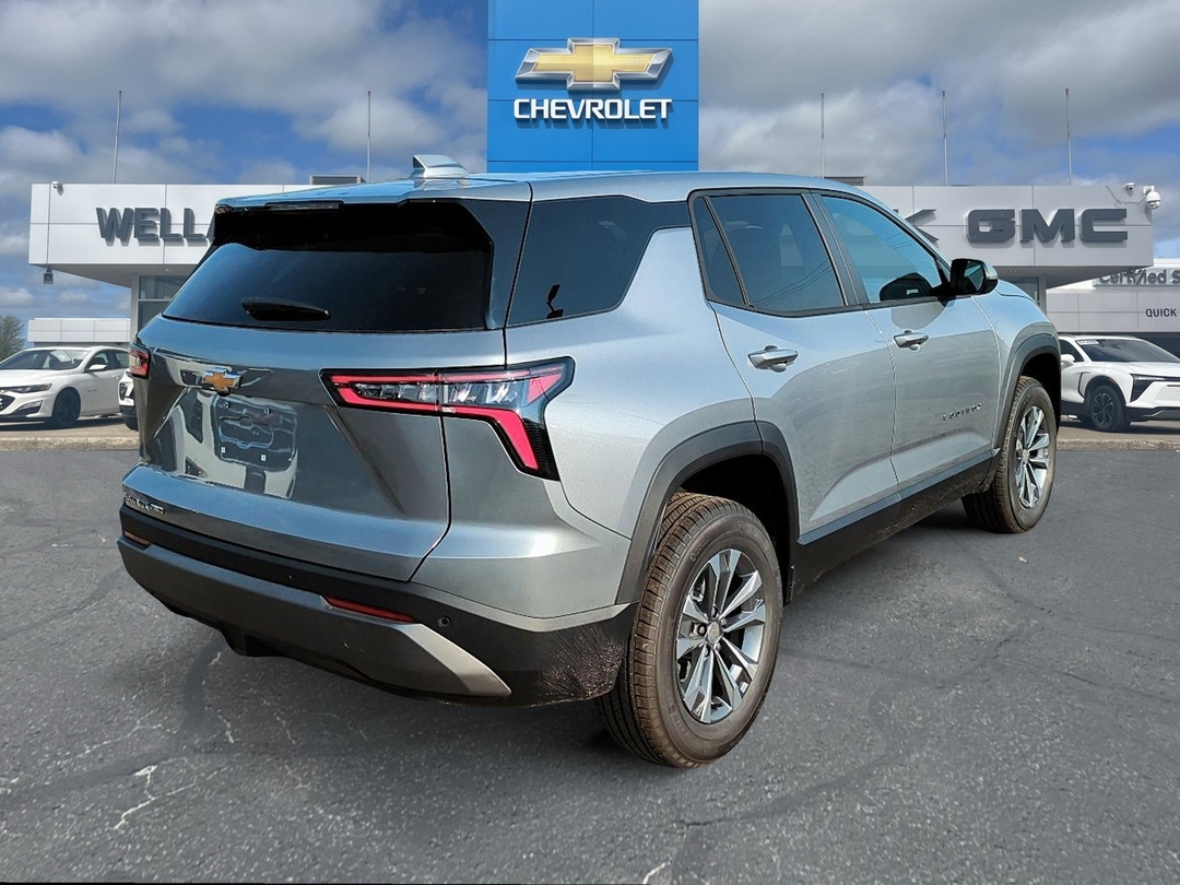 2027 Chevrolet Equinox AWD LT photo 5
