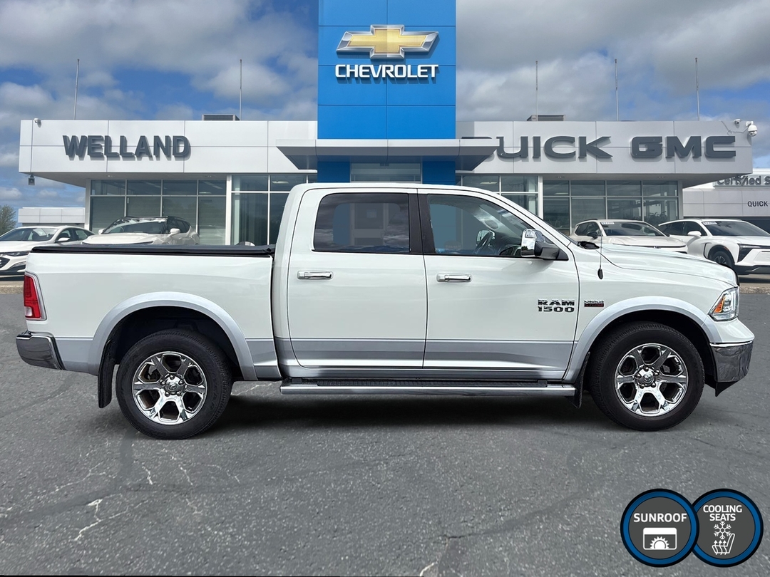 2017 Ram 1500 Laramie photo 4