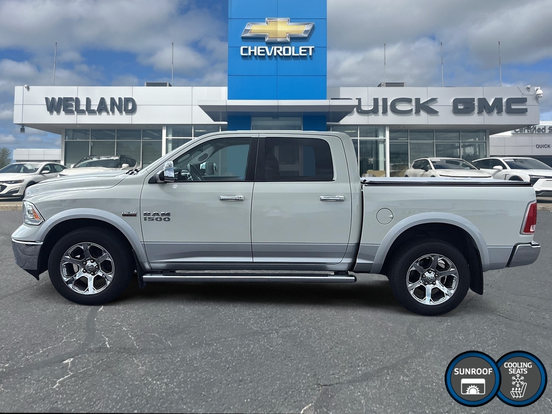 2017 Ram 1500 Laramie photo 8