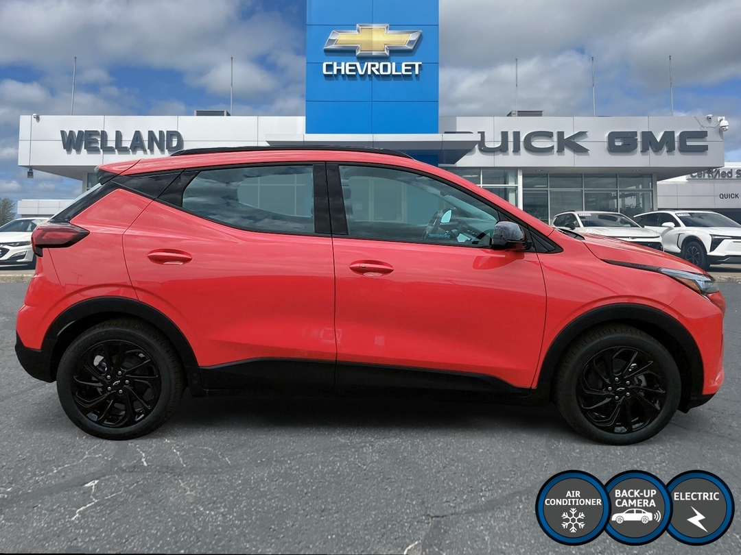 2027 Chevrolet Bolt RS photo 4