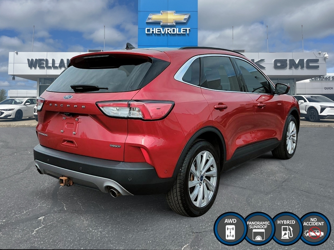 2021 Ford Escape Hybrid Titanium photo 5