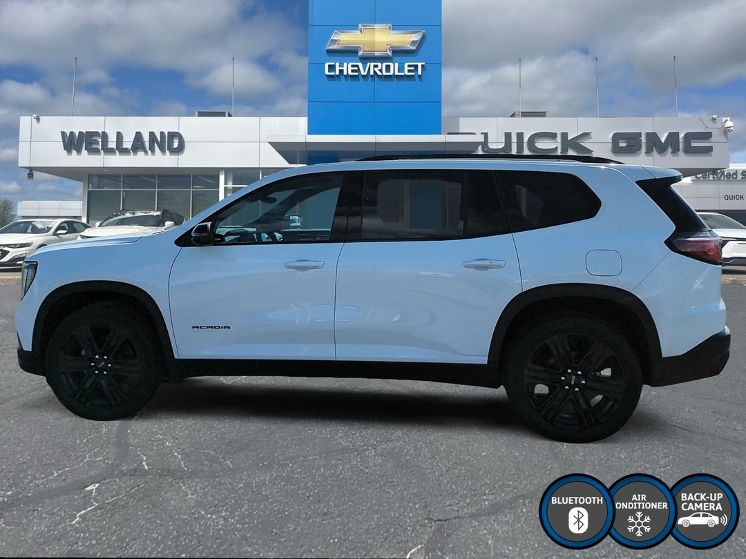 2027 GMC Acadia Elevation photo 8