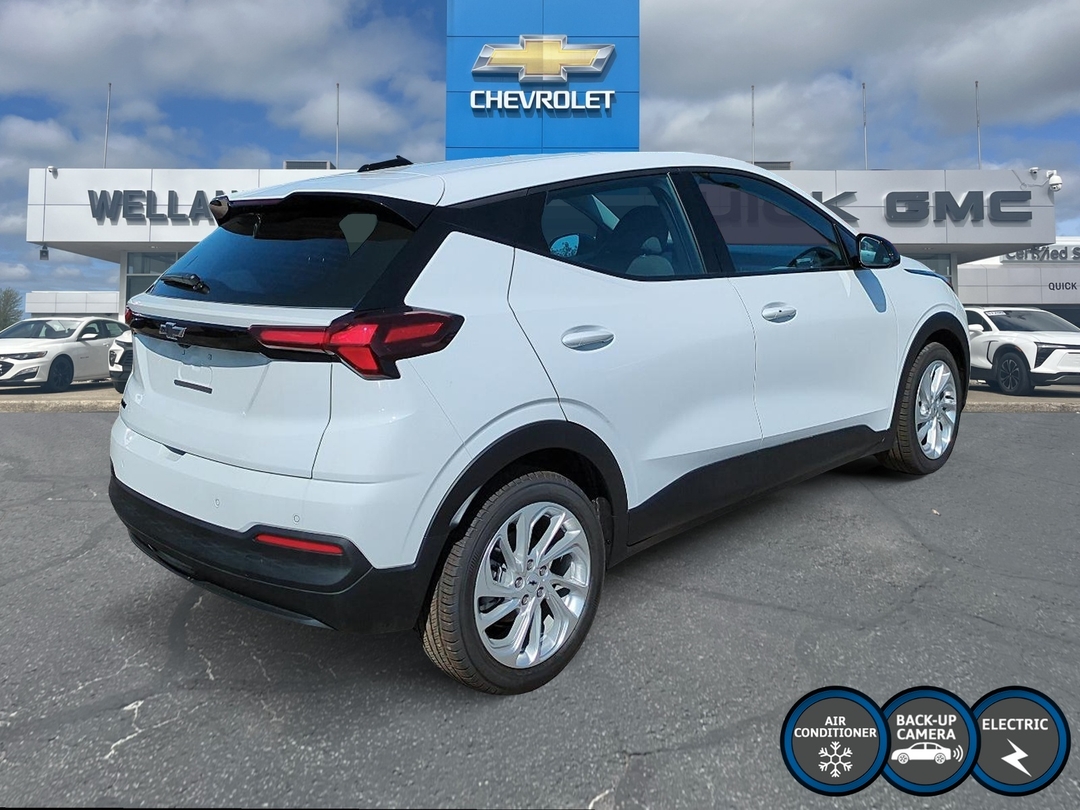 2027 Chevrolet Bolt LT photo 5