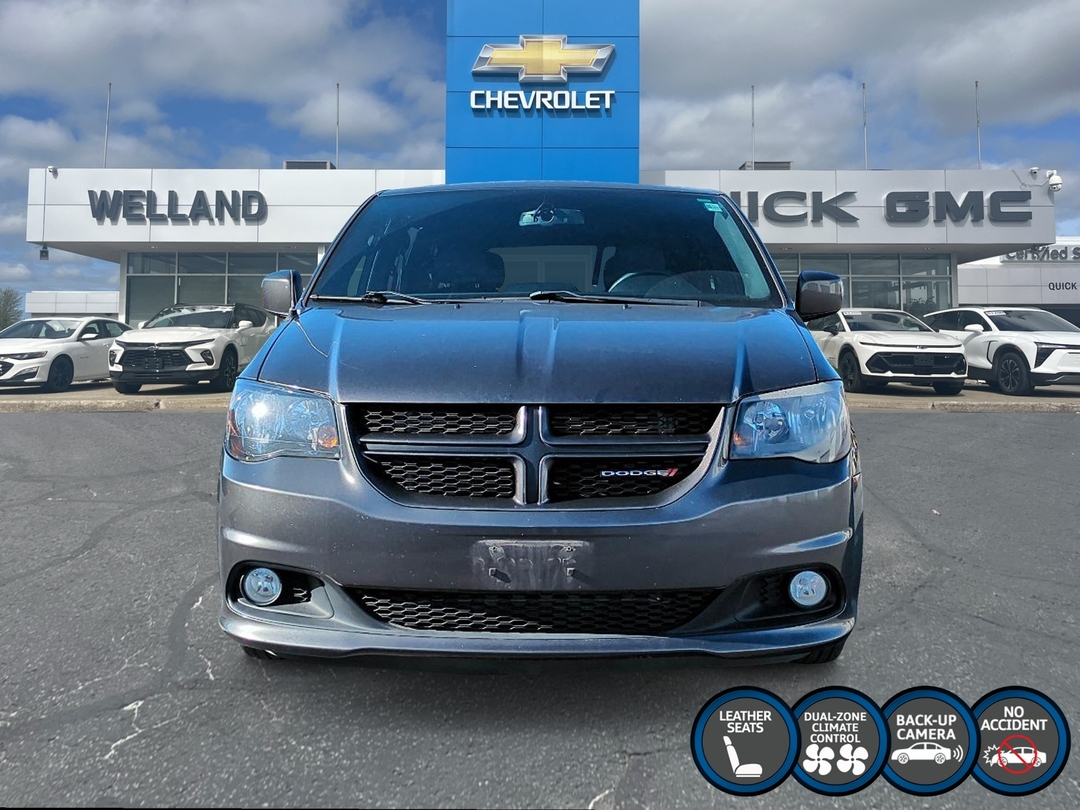 2017 Dodge Grand Caravan GT photo 2