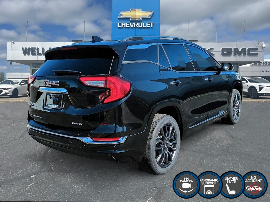 2023 GMC Terrain Denali photo 5