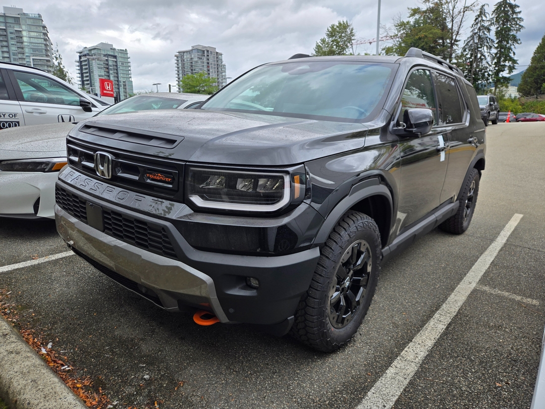 Crystal Black Pearl 2026 Honda Passport SUV / Crossover  