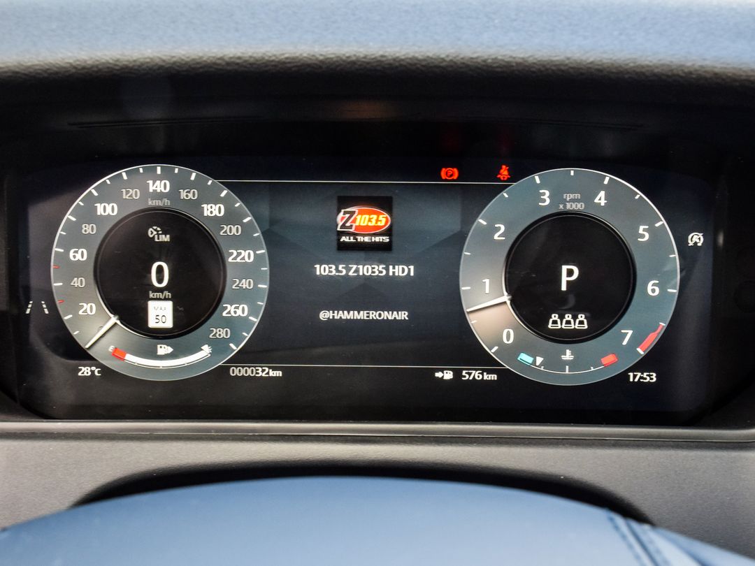 2025 Land Rover Range Rover Velar P250 Dynamic SE, Toronto, Cash