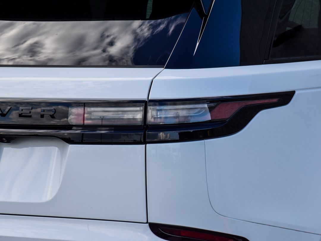 2025 Land Rover Range Rover Velar P340 Dynamic SE, Toronto, Cash