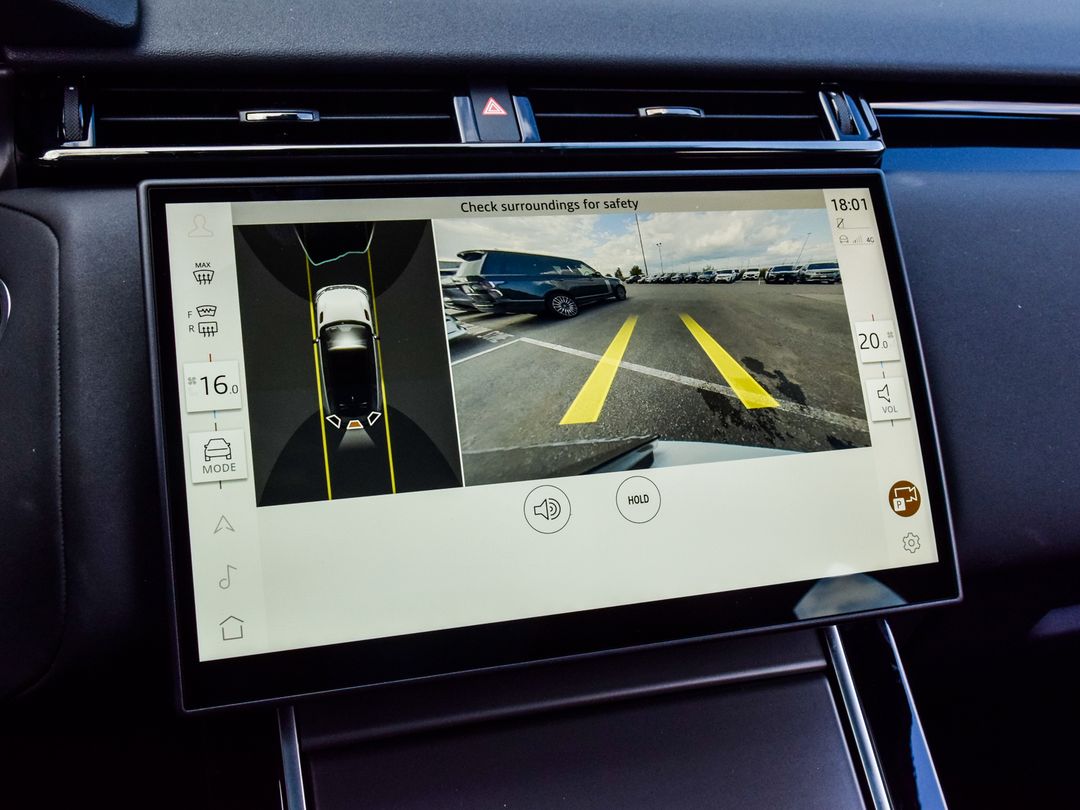 2025 Land Rover Range Rover Velar P340 Dynamic SE, Toronto, Cash