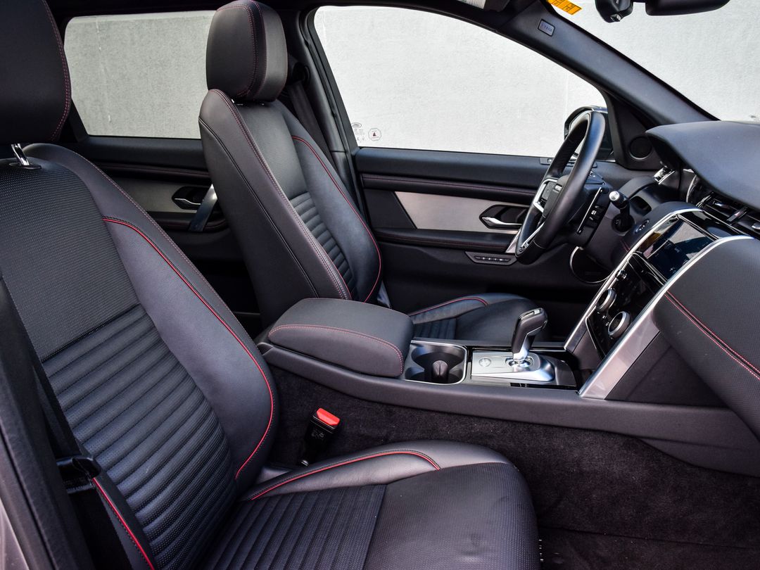 2023 Land Rover Discovery Sport R-Dynamic SE, Toronto, Cash