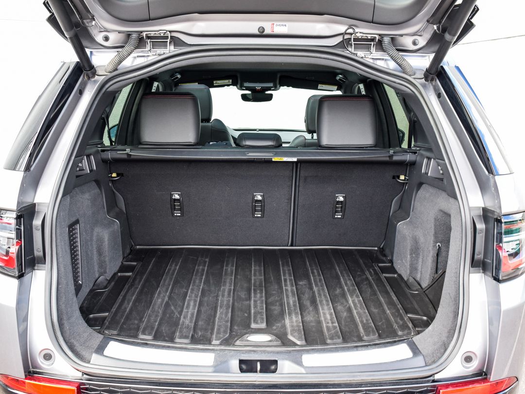 2023 Land Rover Discovery Sport R-Dynamic SE, Toronto, Cash