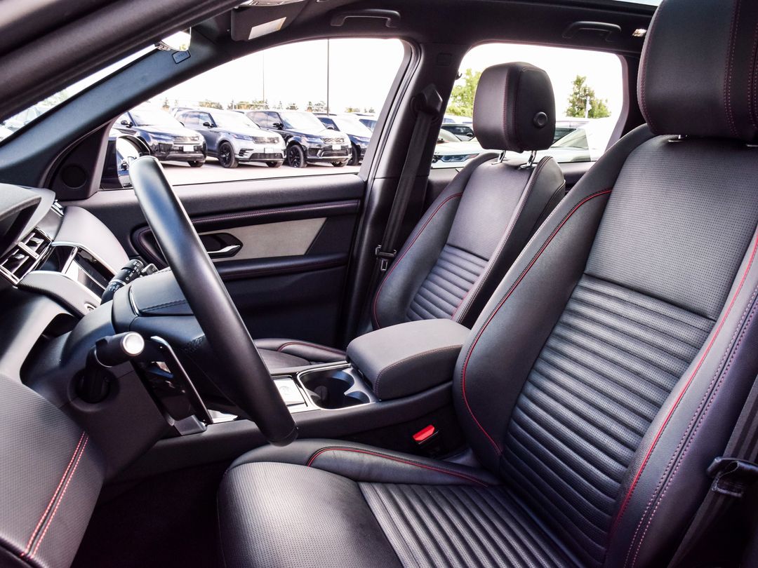2023 Land Rover Discovery Sport R-Dynamic SE, Toronto, Cash