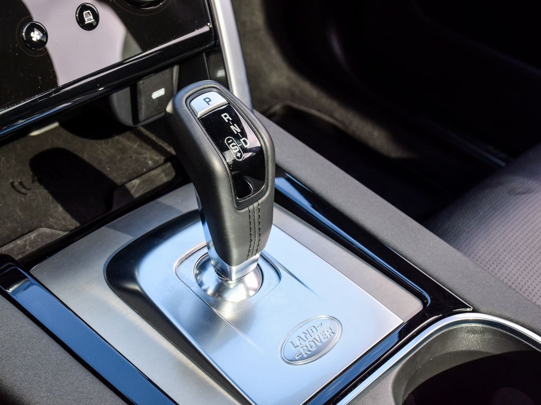 2023 Land Rover Discovery Sport R-Dynamic SE, Toronto, Cash