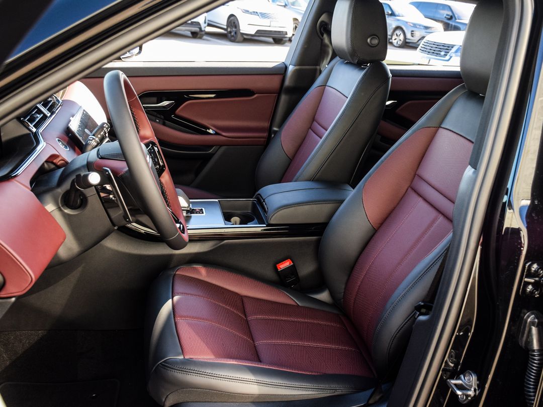 2025 Land Rover Range Rover Evoque P250 Dynamic HSE, Toronto, Cash