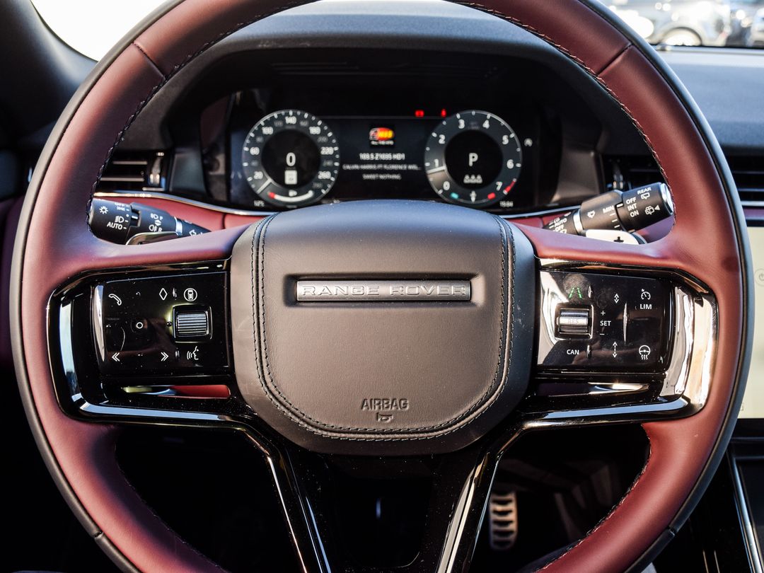 2025 Land Rover Range Rover Evoque P250 Dynamic HSE, Toronto, Cash