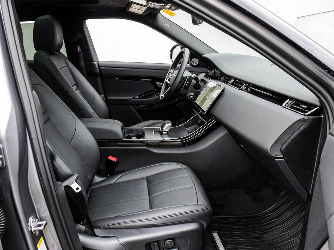 2025 Land Rover Range Rover Evoque P250 Dynamic SE, Toronto, Cash