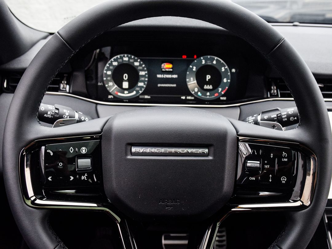 2025 Land Rover Range Rover Evoque P250 Dynamic SE, Toronto, Cash