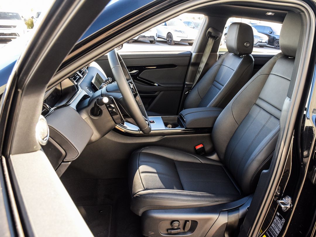 2025 Land Rover Range Rover Evoque P250 S, Toronto, Cash