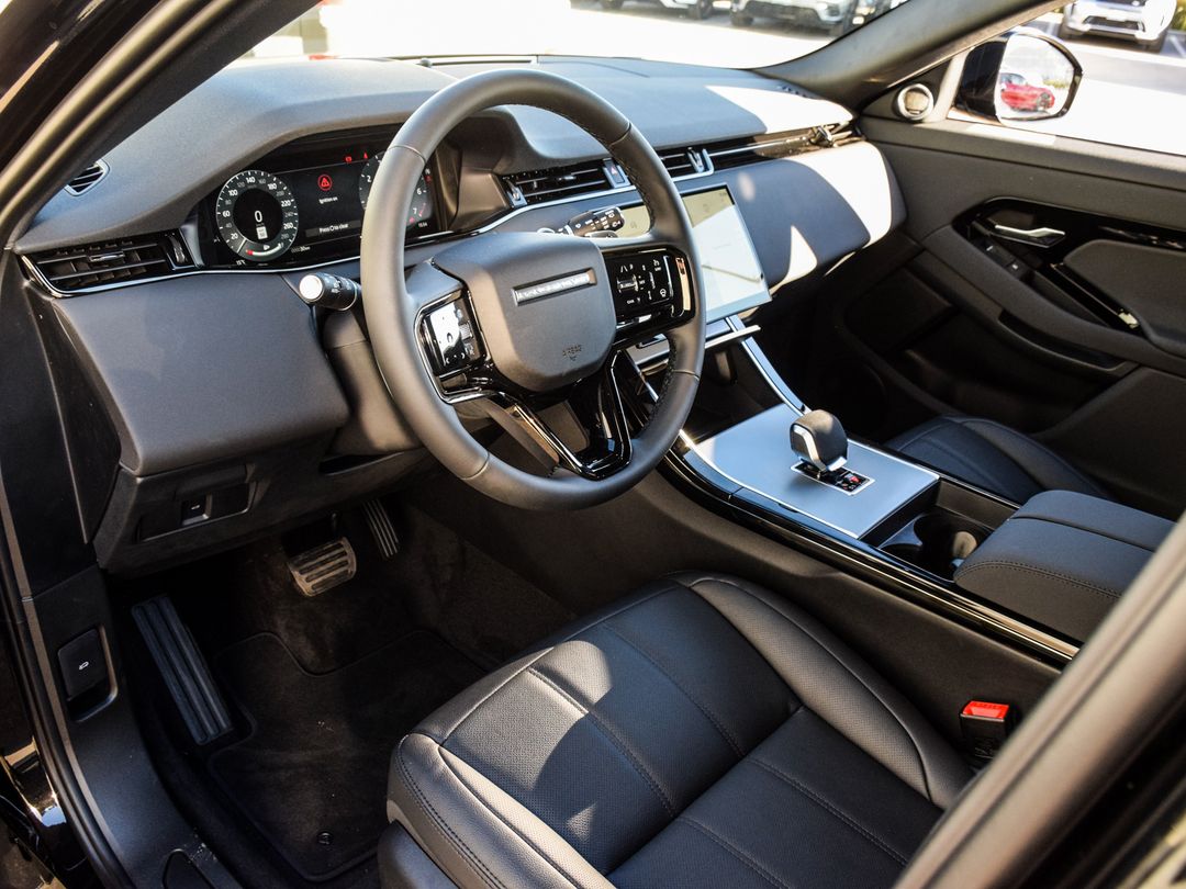 2025 Land Rover Range Rover Evoque P250 S, Toronto, Cash
