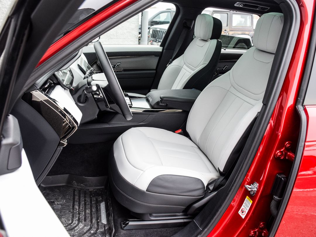 2025 Land Rover Range Rover Sport P400 Dynamic SE, Toronto, Cash