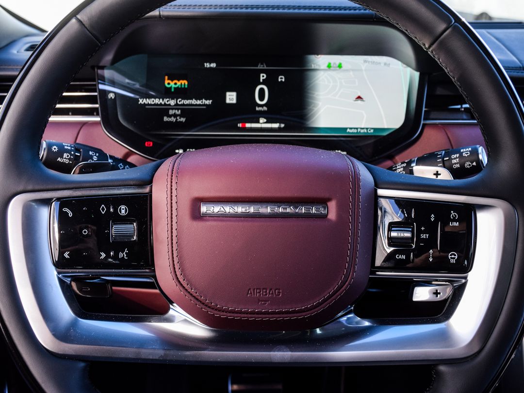 2025 Land Rover Range Rover P530 Autobiography SWB, Toronto, Cash