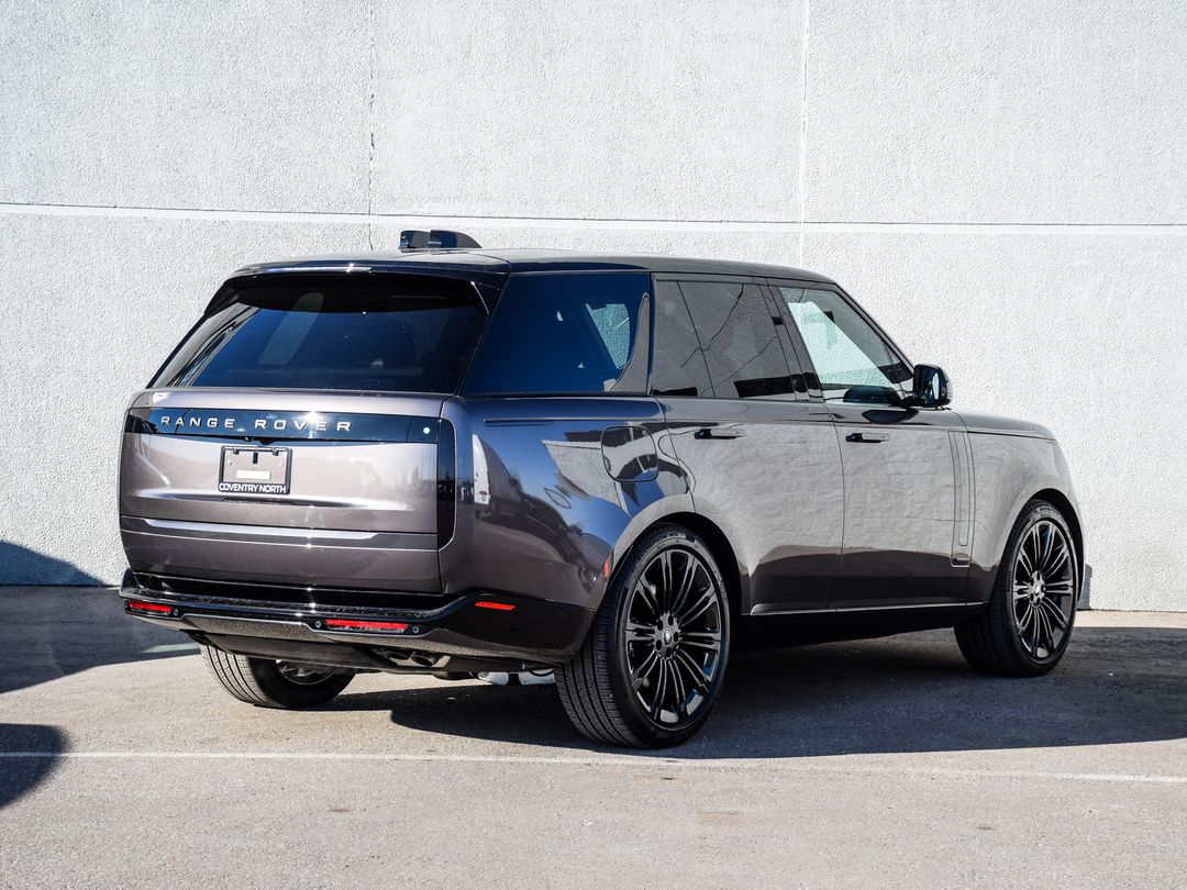 2025 Land Rover Range Rover P530 Autobiography SWB, Toronto, Cash