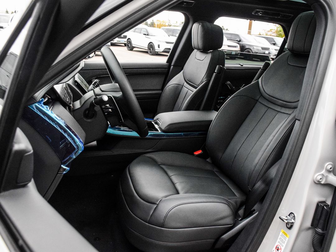 2025 Land Rover Range Rover Sport P400 Dynamic SE, Toronto, Cash