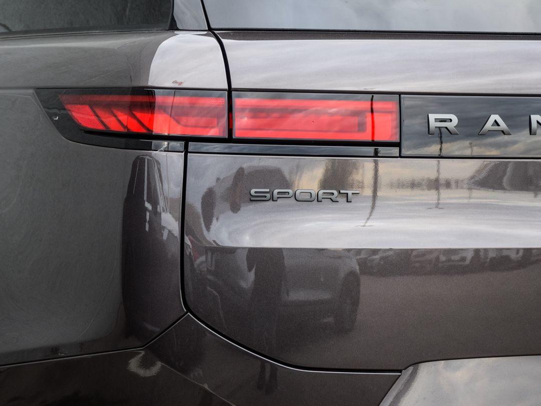 2025 Land Rover Range Rover Sport P400 Dynamic SE, Toronto, Cash