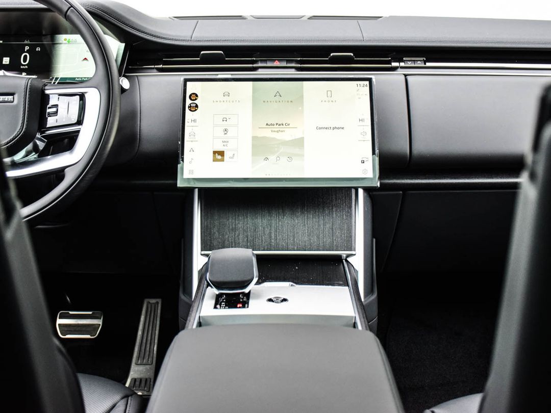 2025 Land Rover Range Rover P530 SE SWB, Toronto, Cash