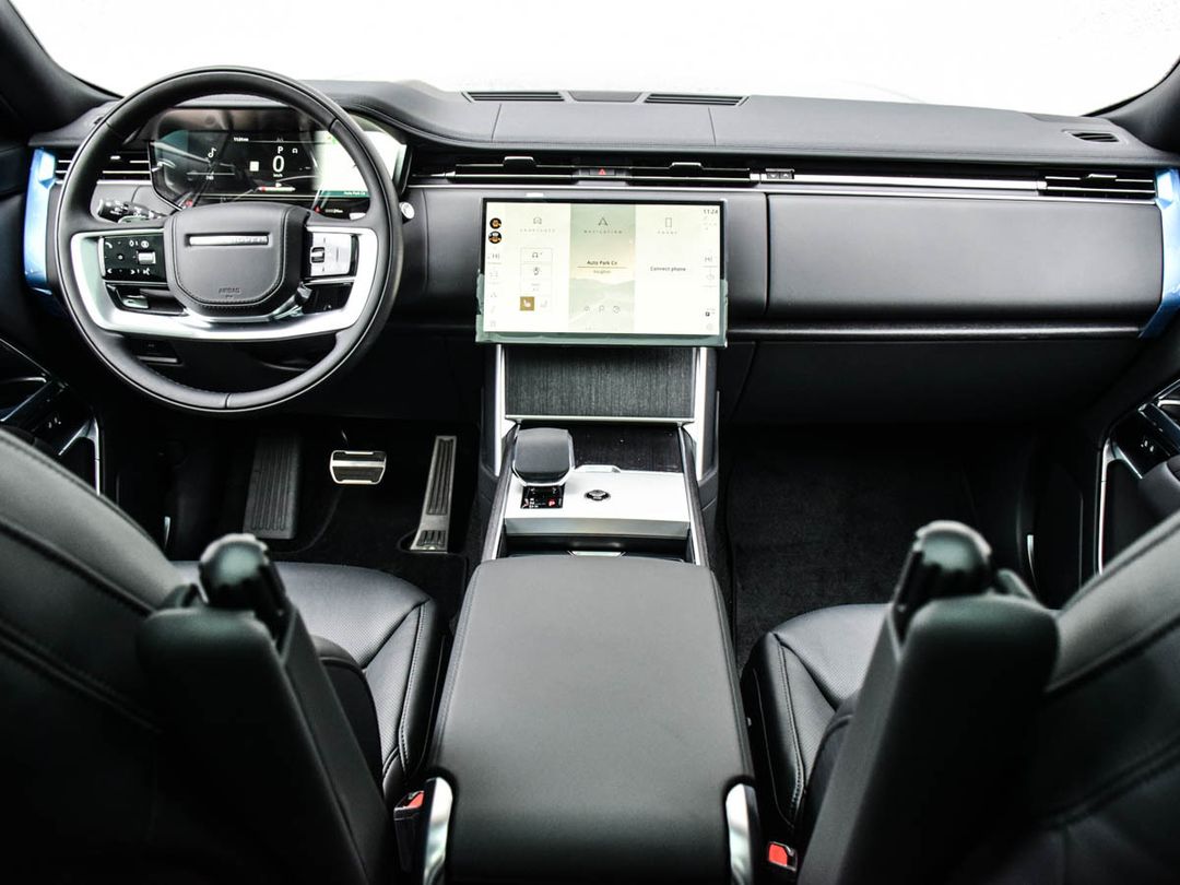 2025 Land Rover Range Rover P530 SE SWB, Toronto, Cash