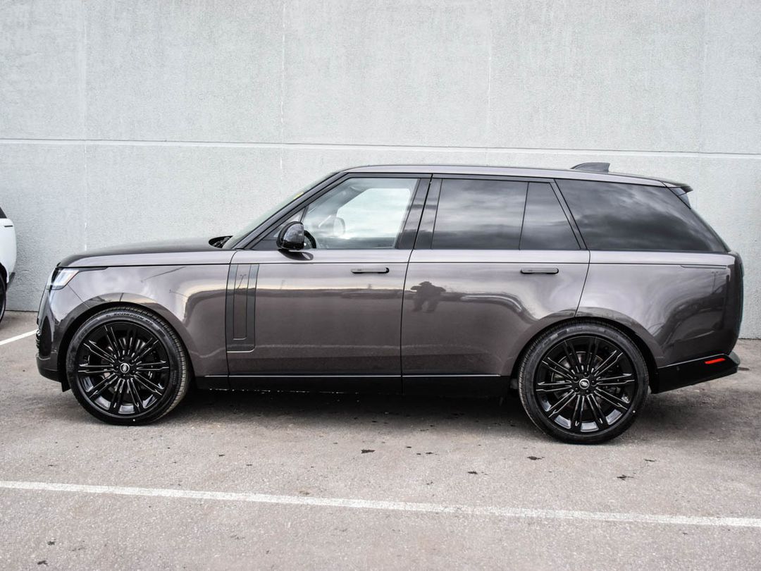 2025 Land Rover Range Rover P530 SE SWB, Toronto, Cash