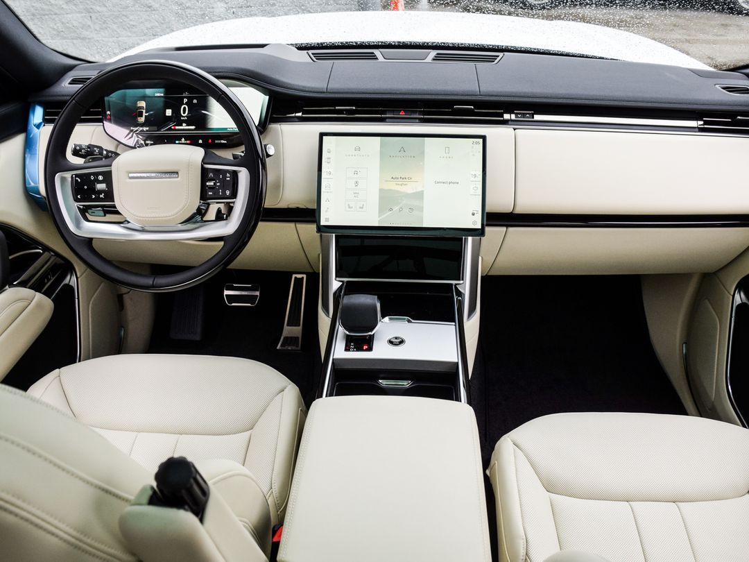 2025 Land Rover Range Rover P530 SE SWB, Toronto, Cash