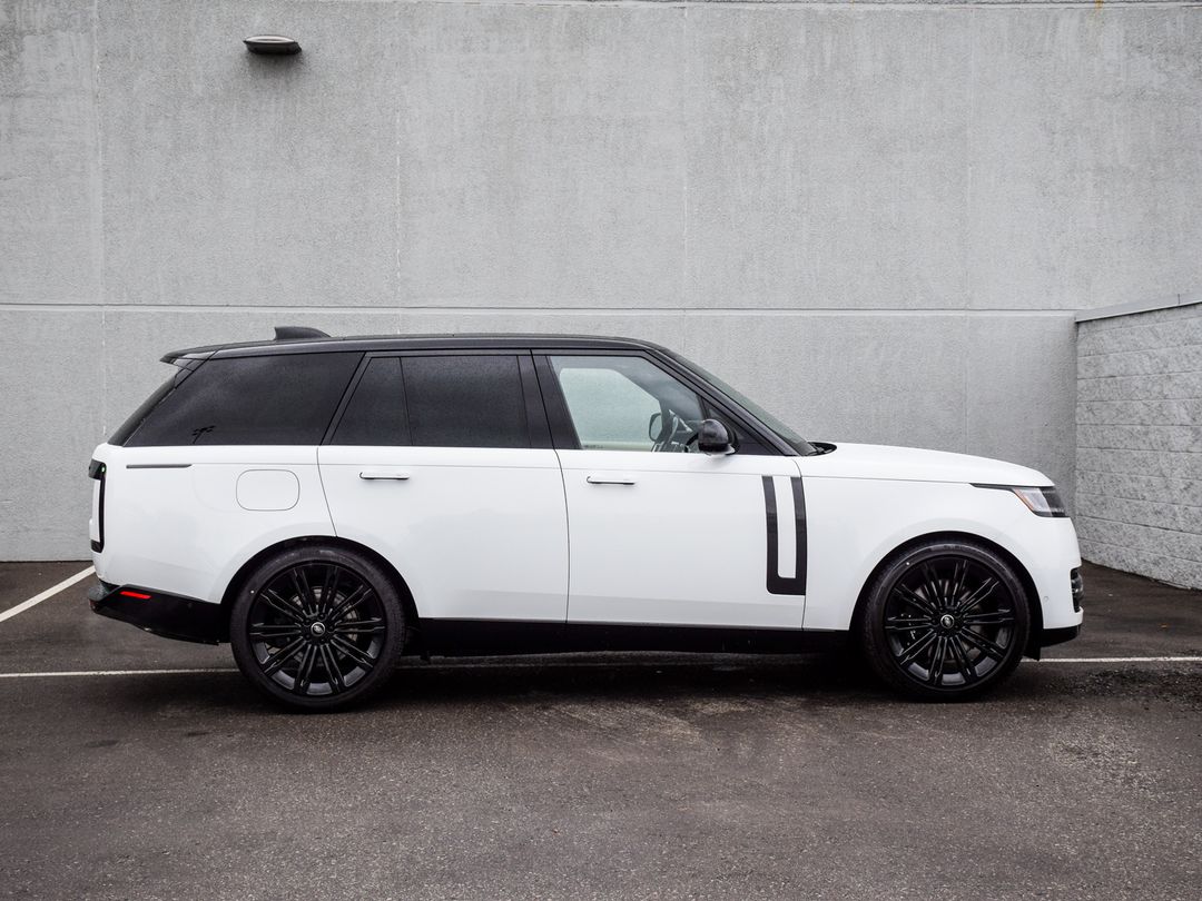 2025 Land Rover Range Rover P530 SE SWB, Toronto, Cash