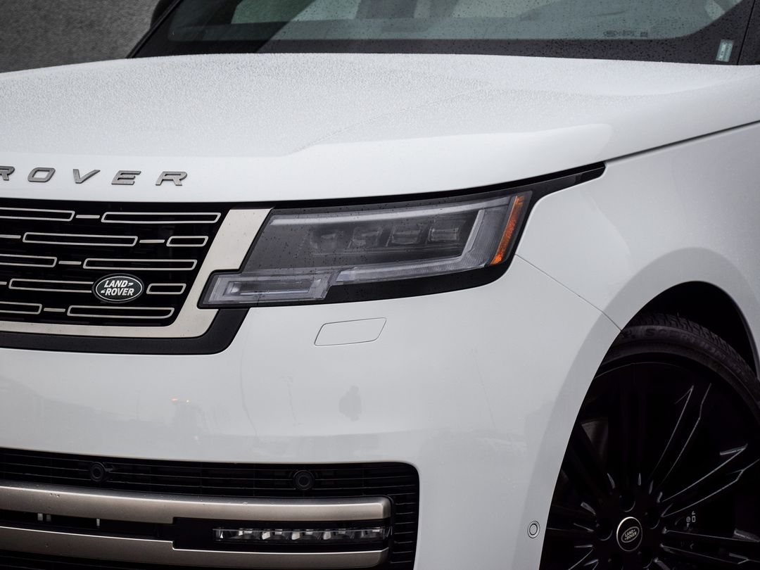 2025 Land Rover Range Rover P530 SE SWB, Toronto, Cash