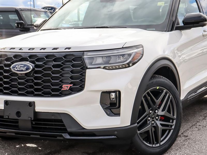 New 2025 Ford Explorer ST FN5470