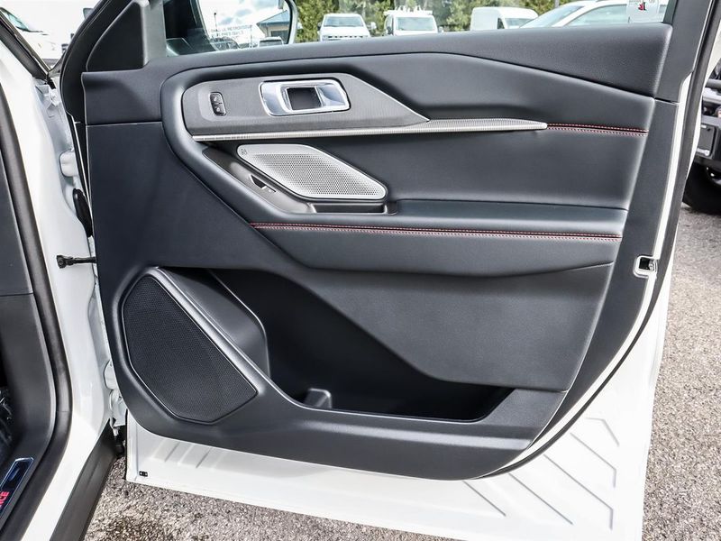 New 2025 Ford Explorer ST FN5470