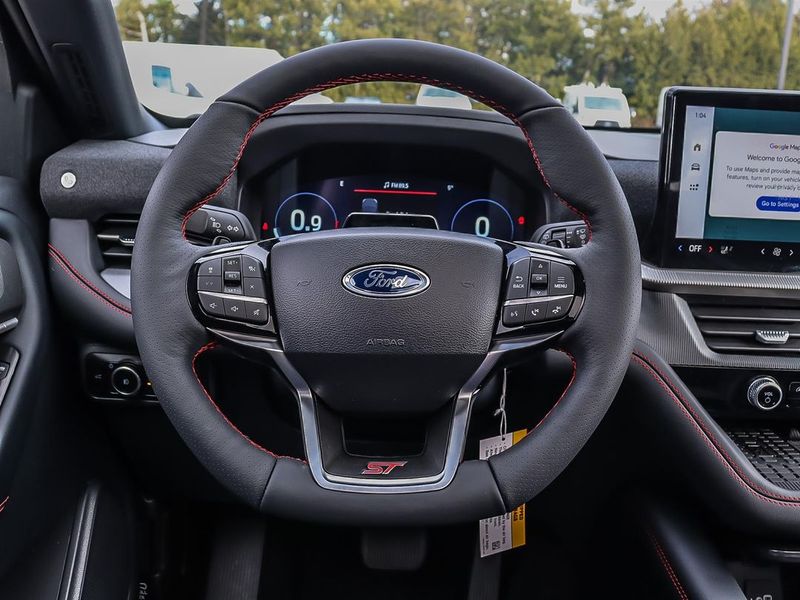 New 2025 Ford Explorer ST FN5470
