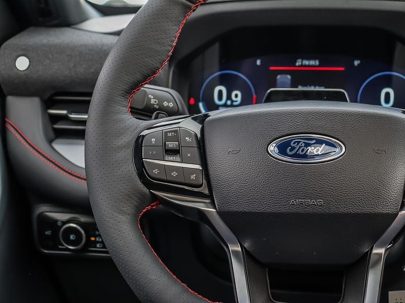 New 2025 Ford Explorer ST FN5470