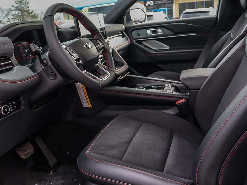 New 2025 Ford Explorer ST FN5470