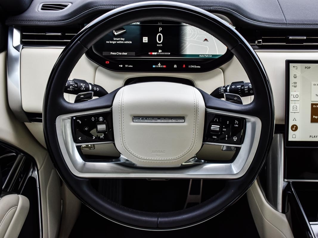 2025 Land Rover Range Rover P400 SE SWB, Toronto, Cash