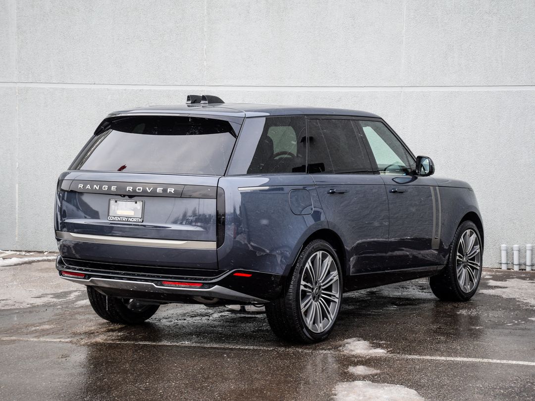 2025 Land Rover Range Rover P400 SE SWB, Toronto, Cash
