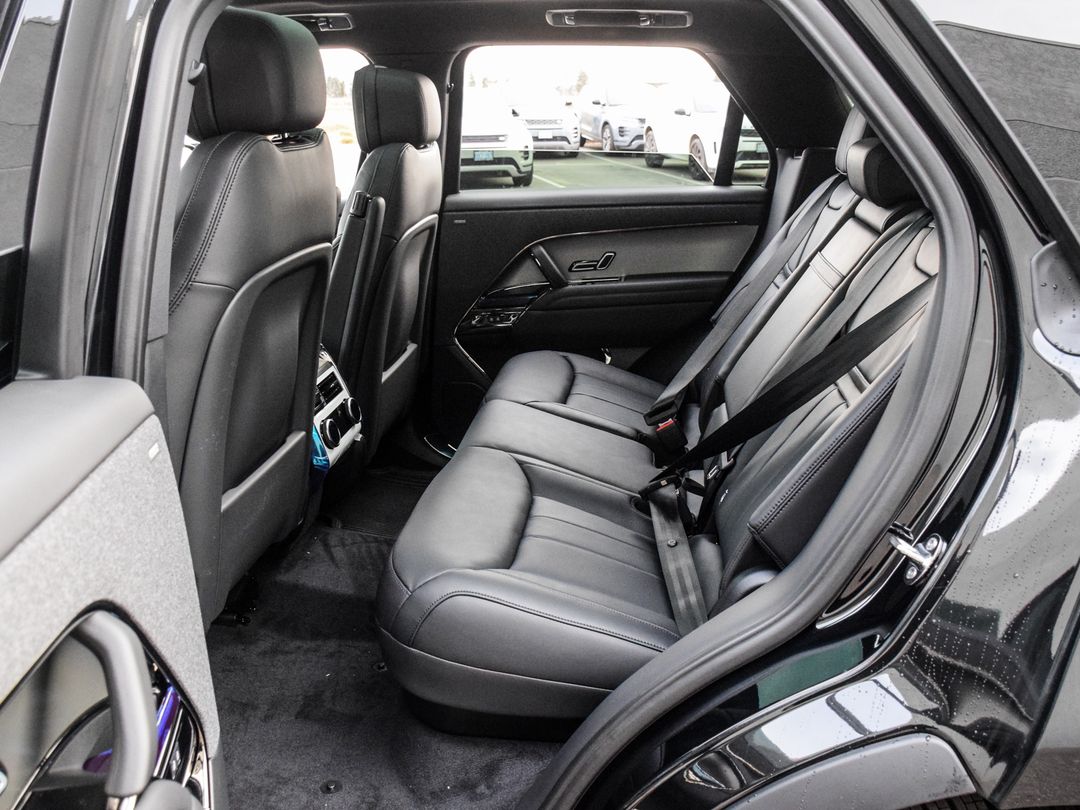 2025 Land Rover Range Rover Sport P400 Dynamic SE, Toronto, Cash