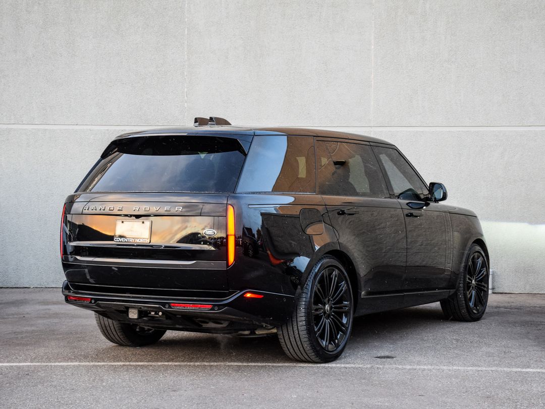 2023 Land Rover Range Rover P530 SE, Toronto, Cash